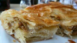 albanian cuisine - byrek 